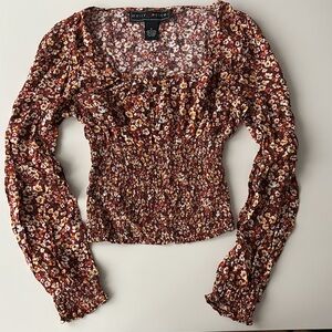 Polly & Ester floral top